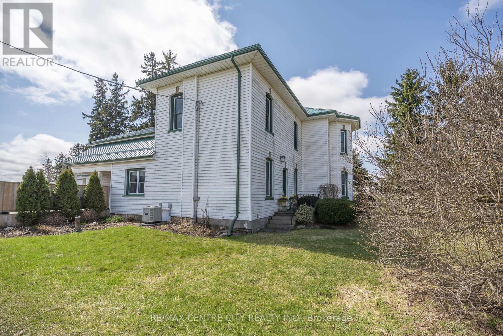 323804 MOUNT ELGIN ROAD Property Photo