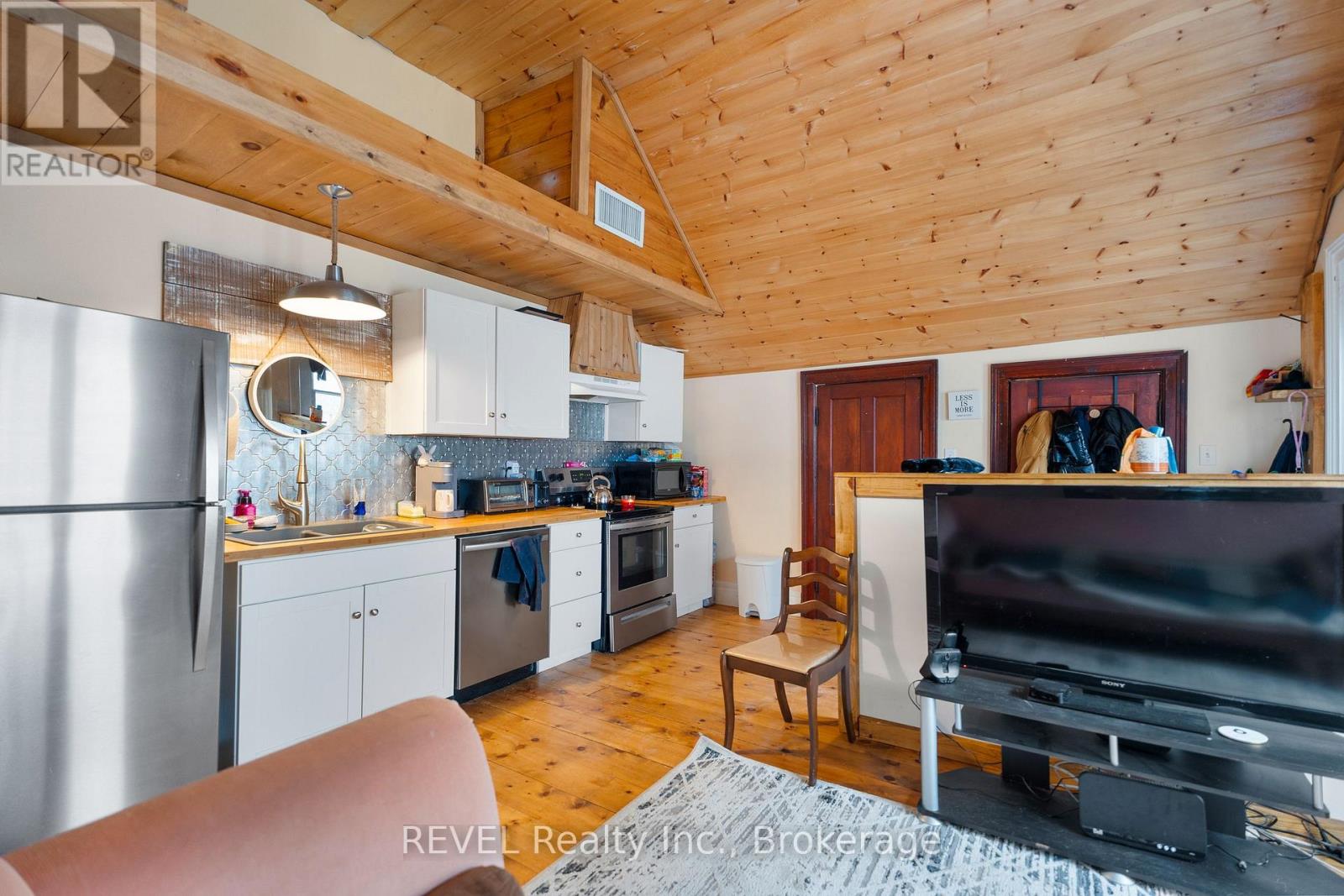 304 RIDGE RD N ROAD - 17