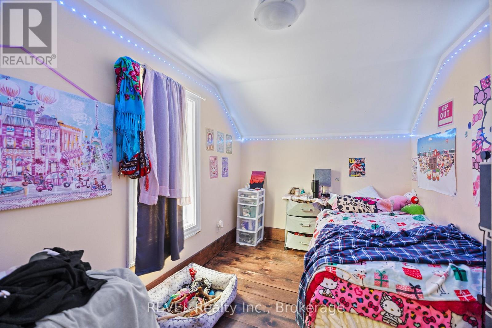 304 RIDGE RD N ROAD - 19