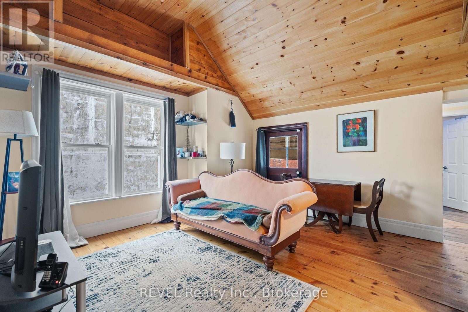 304 RIDGE RD N ROAD - 22