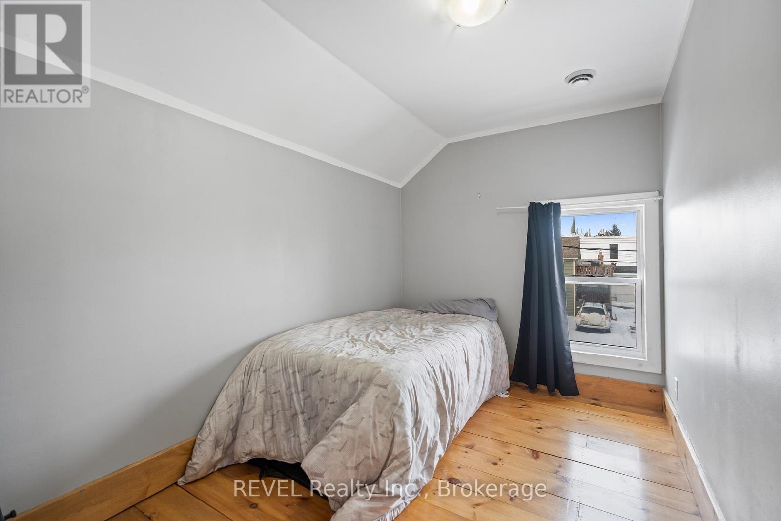 304 RIDGE RD N ROAD - 24
