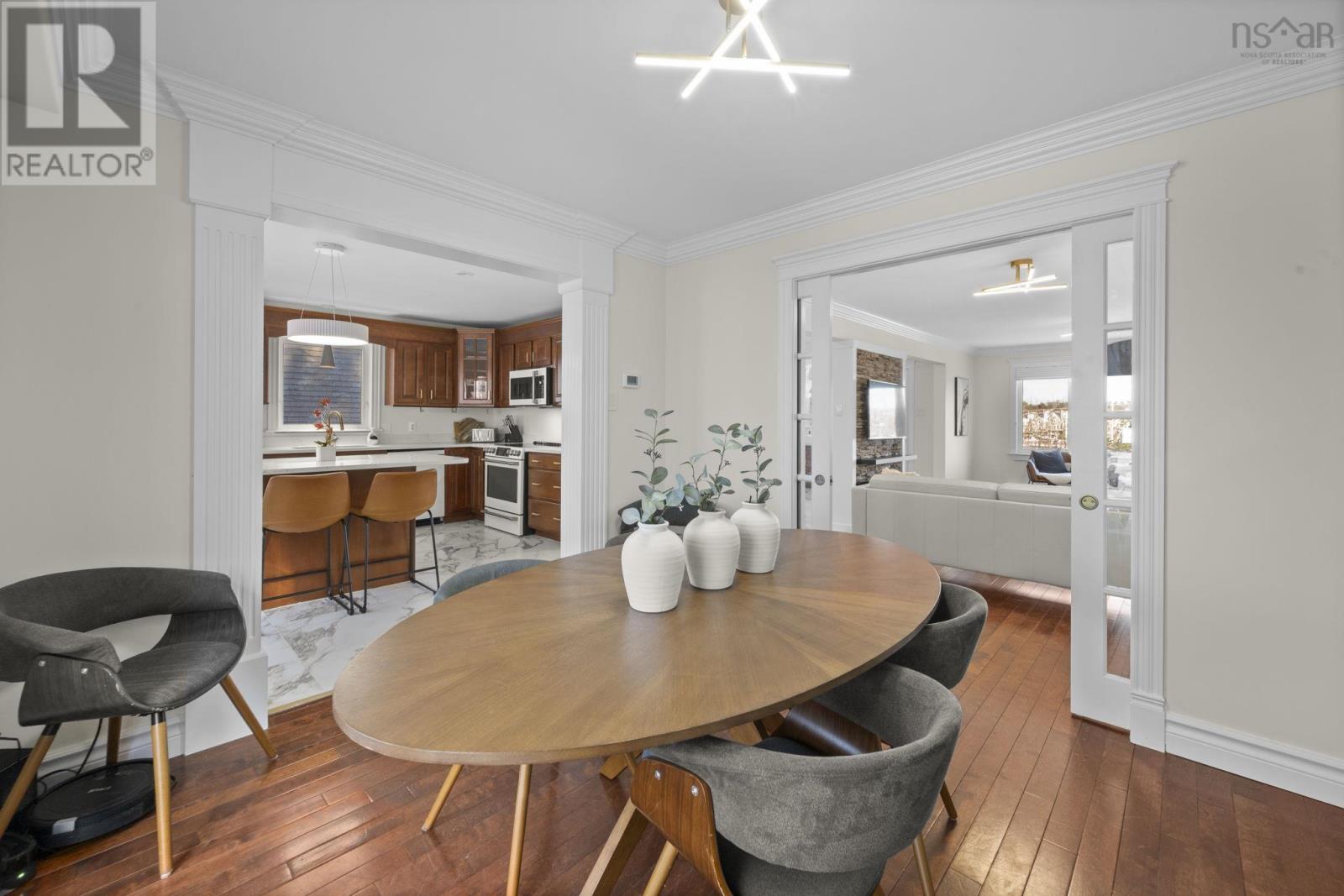 Property 18 of 50 of 8 & 10 Sailboat Lane