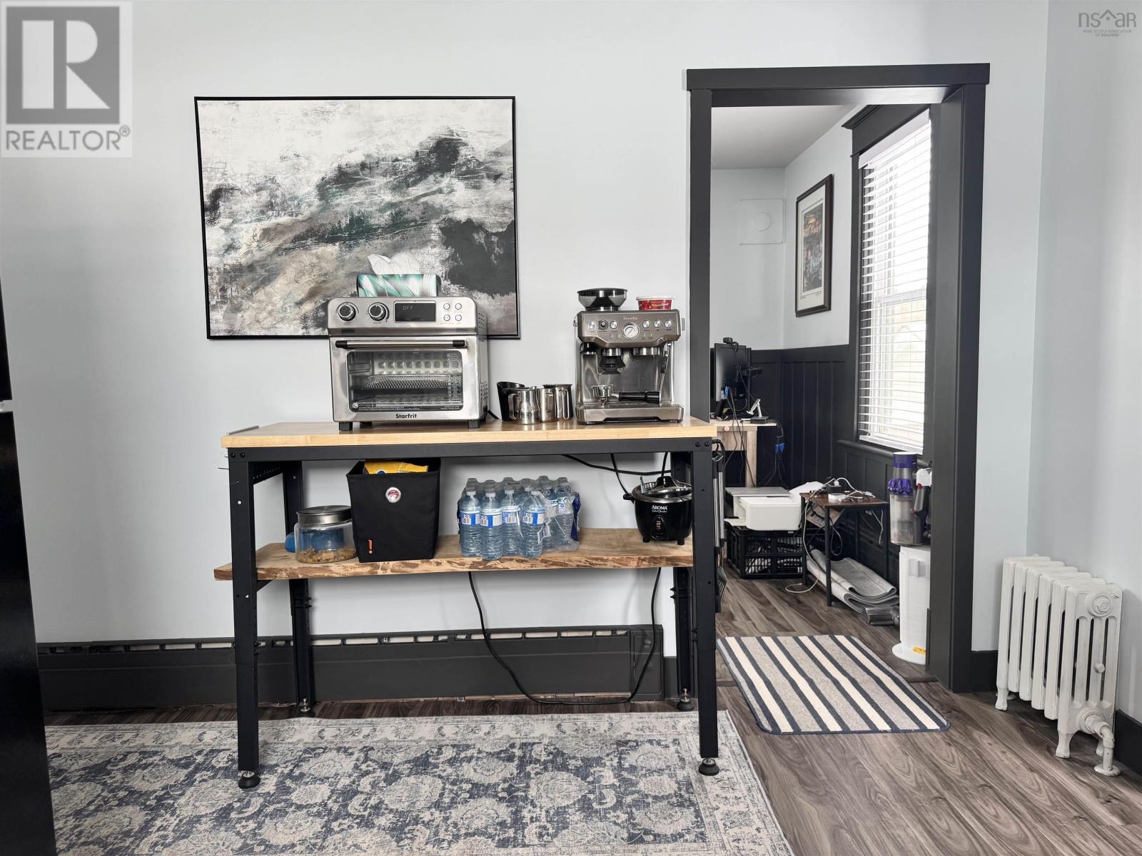 Property 14 of 26 of 21 6th Street