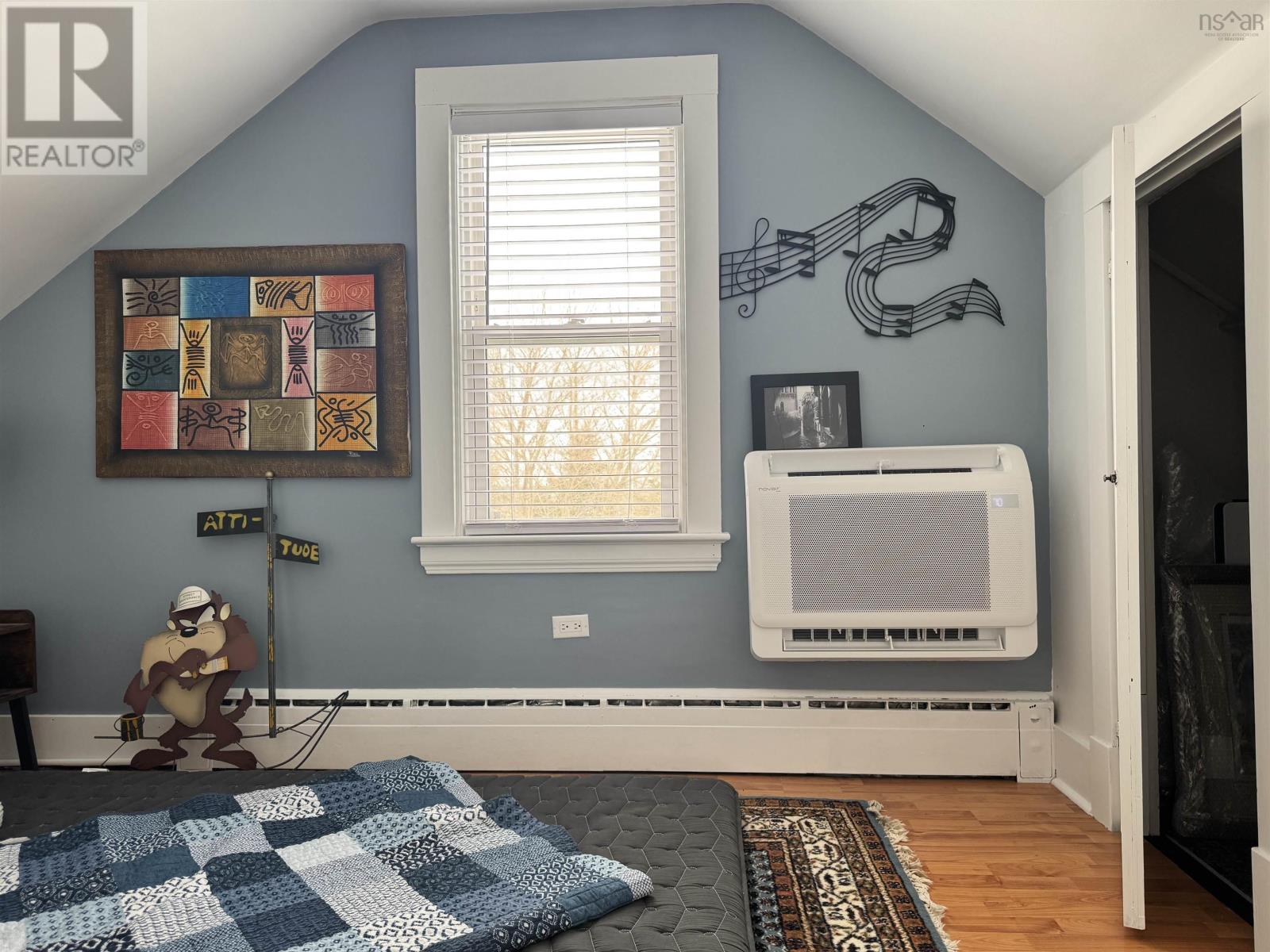 Property 20 of 26 of 21 6th Street