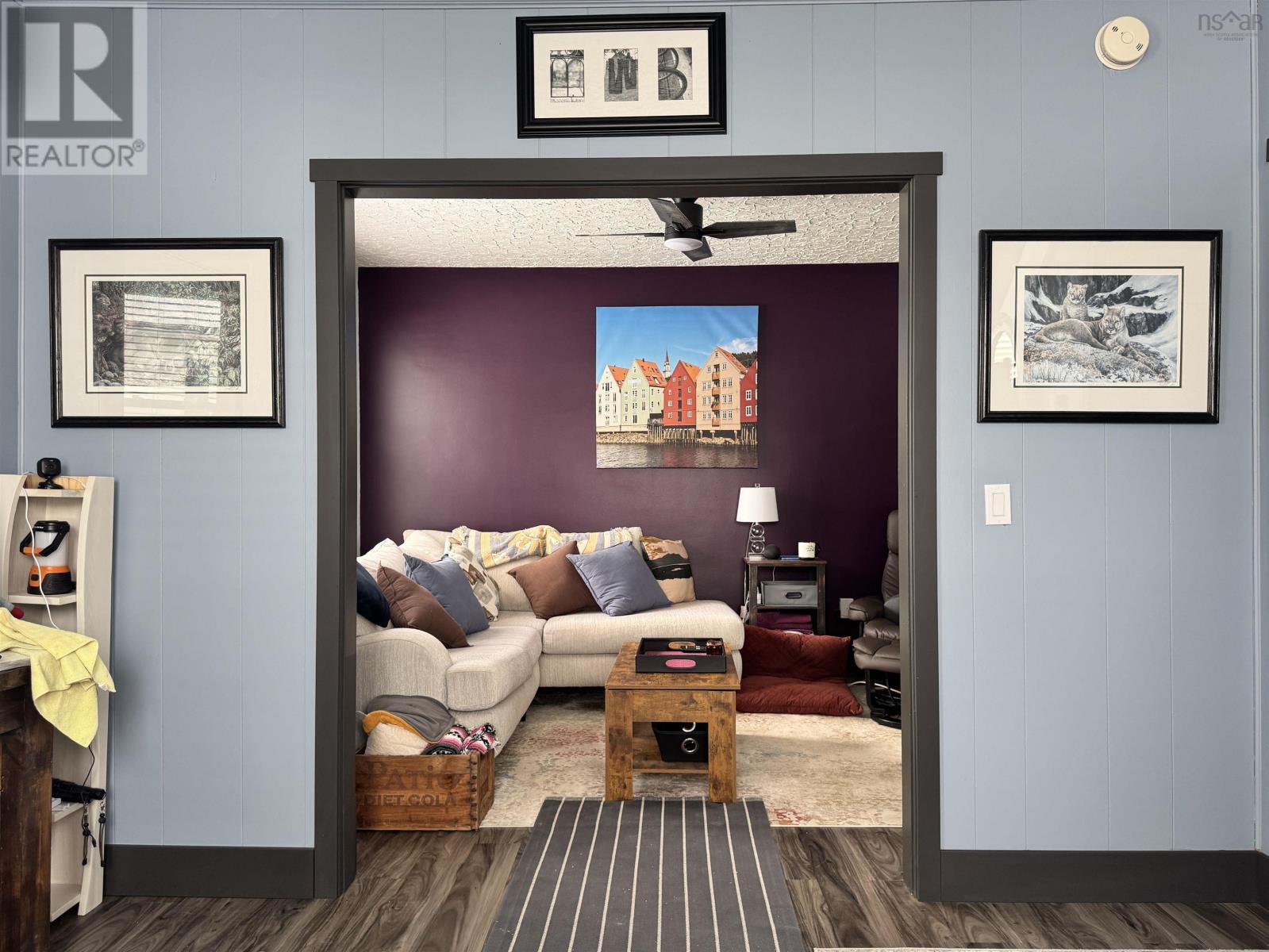 Property 5 of 26 of 21 6th Street