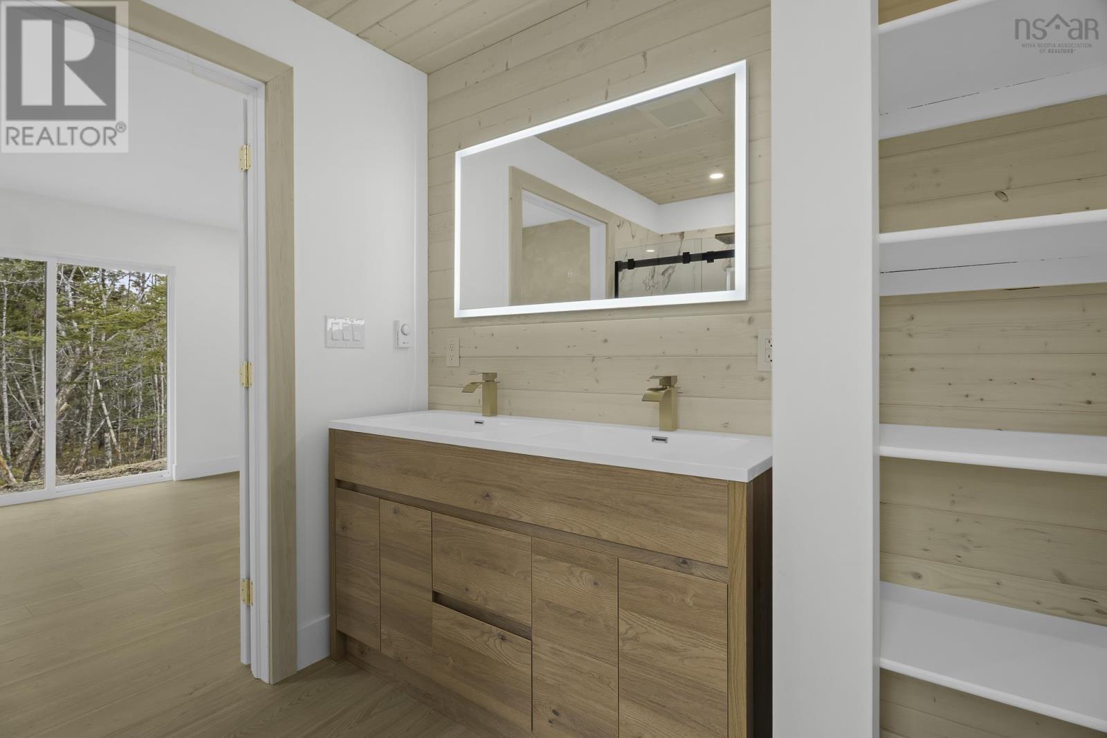 Property 20 of 30 of 165 Beau Run