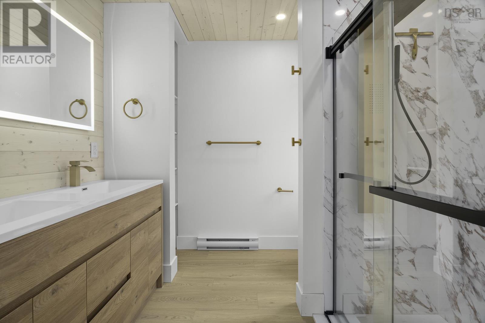 Property 17 of 30 of 165 Beau Run