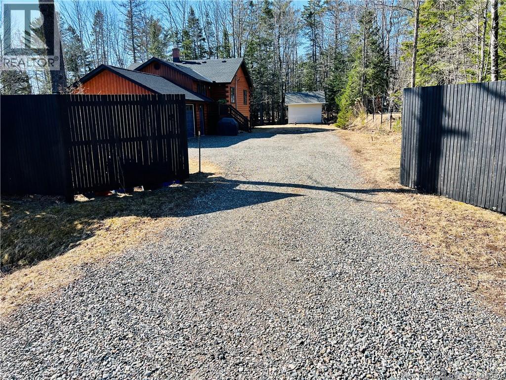 18 Ledge Loop Road — photo 2