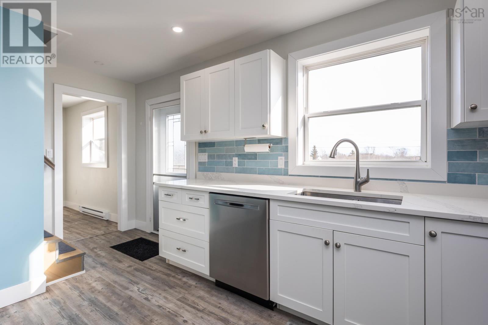 Property 8 of 48 of 164 Nicholas Road