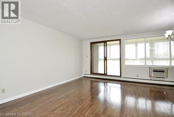 400 CHAMPLAIN Boulevard Unit# 404, Cambridge, Ontario, N1R7J6 — Photo 18