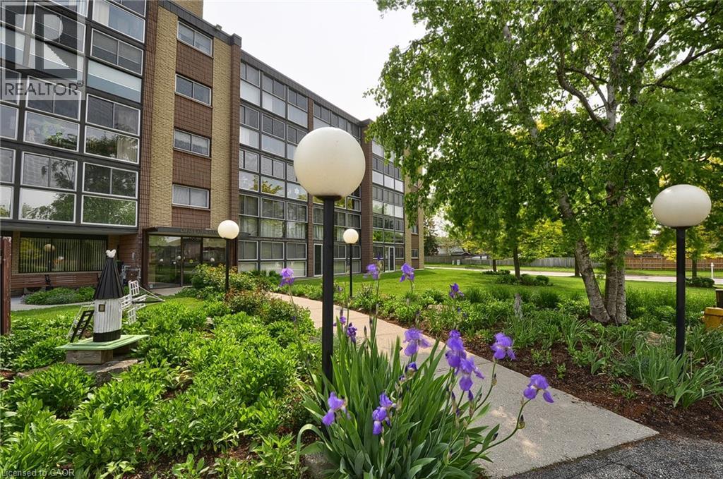 400 CHAMPLAIN Boulevard Unit# 404, Cambridge, Ontario, N1R7J6 — Photo 3