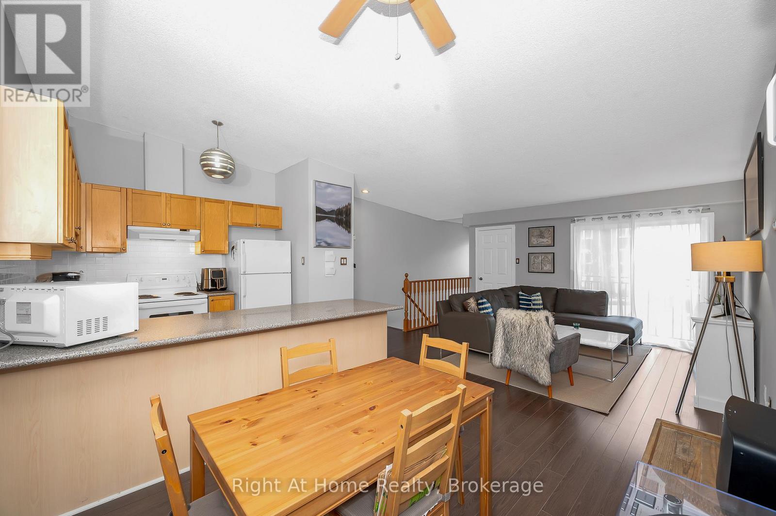 #706 1701 LAMPMAN AVENUE - 15