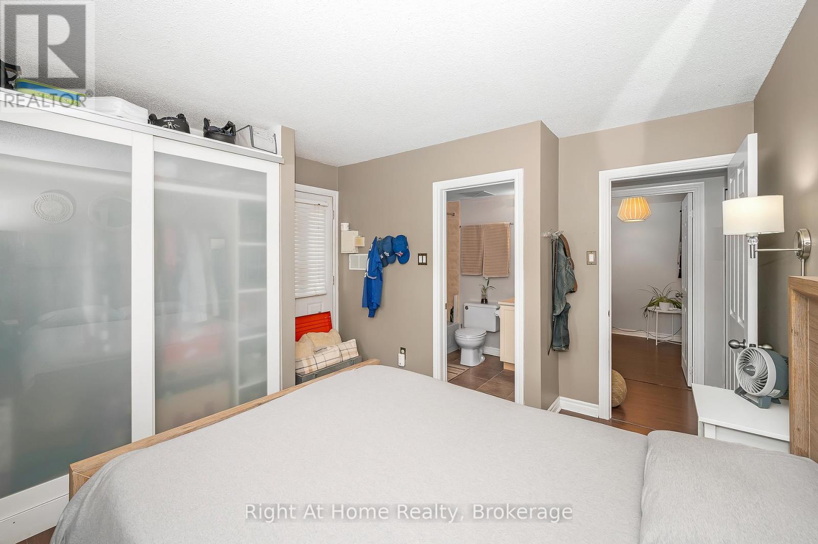 #706 1701 LAMPMAN AVENUE - 23