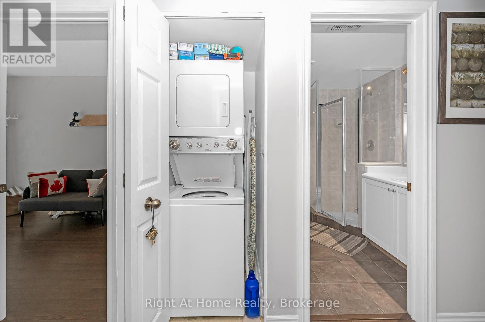 #706 1701 LAMPMAN AVENUE - 30