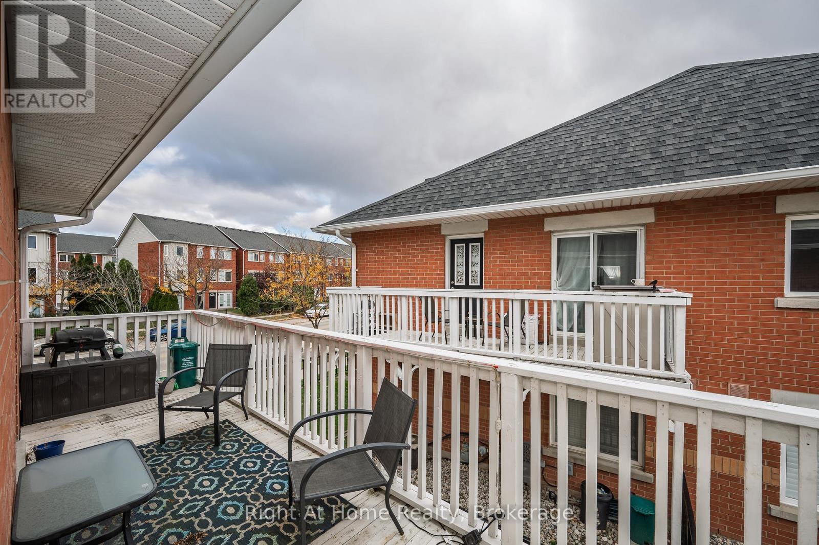 #706 1701 LAMPMAN AVENUE - 31