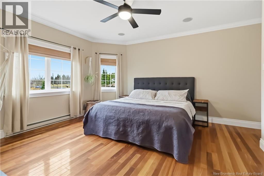 4 Leonce Street - 14