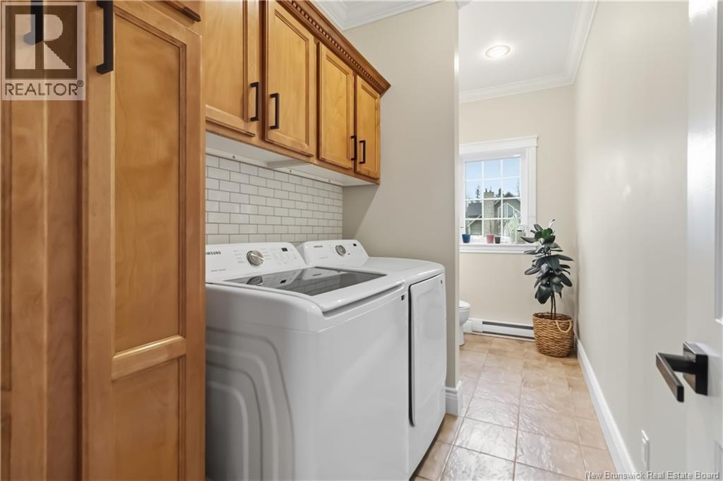 4 Leonce Street - 21