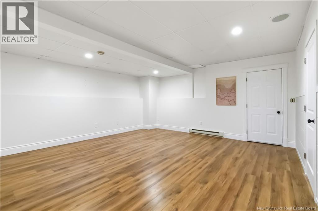 4 Leonce Street - 22