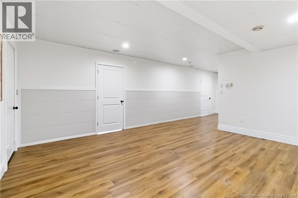 4 Leonce Street - 23