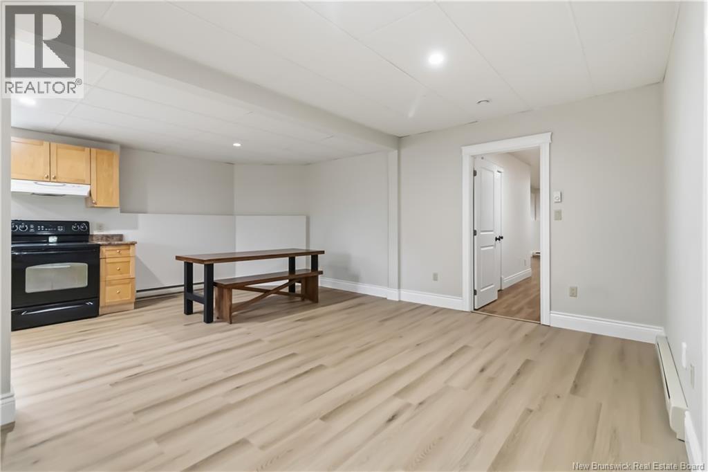 4 Leonce Street - 25