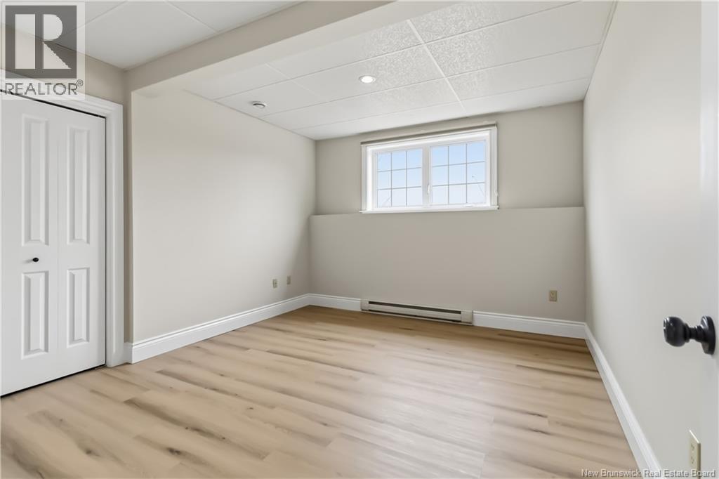 4 Leonce Street - 29