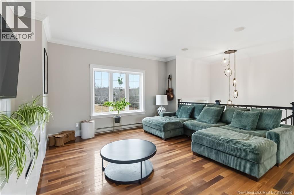 4 Leonce Street - 7