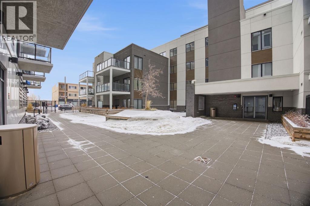 
          123 4 Street Northeast
            <br/>
            <span>Calgary</span>
            , 
            <span>AB</span>
             <span>T2E8K3</span>
         - Photo 33