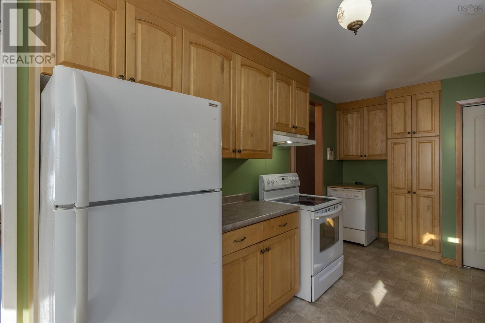 Property 25 of 50 of 32 Aldred Road