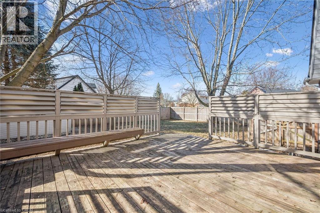 37 ENFIELD Drive — photo 35