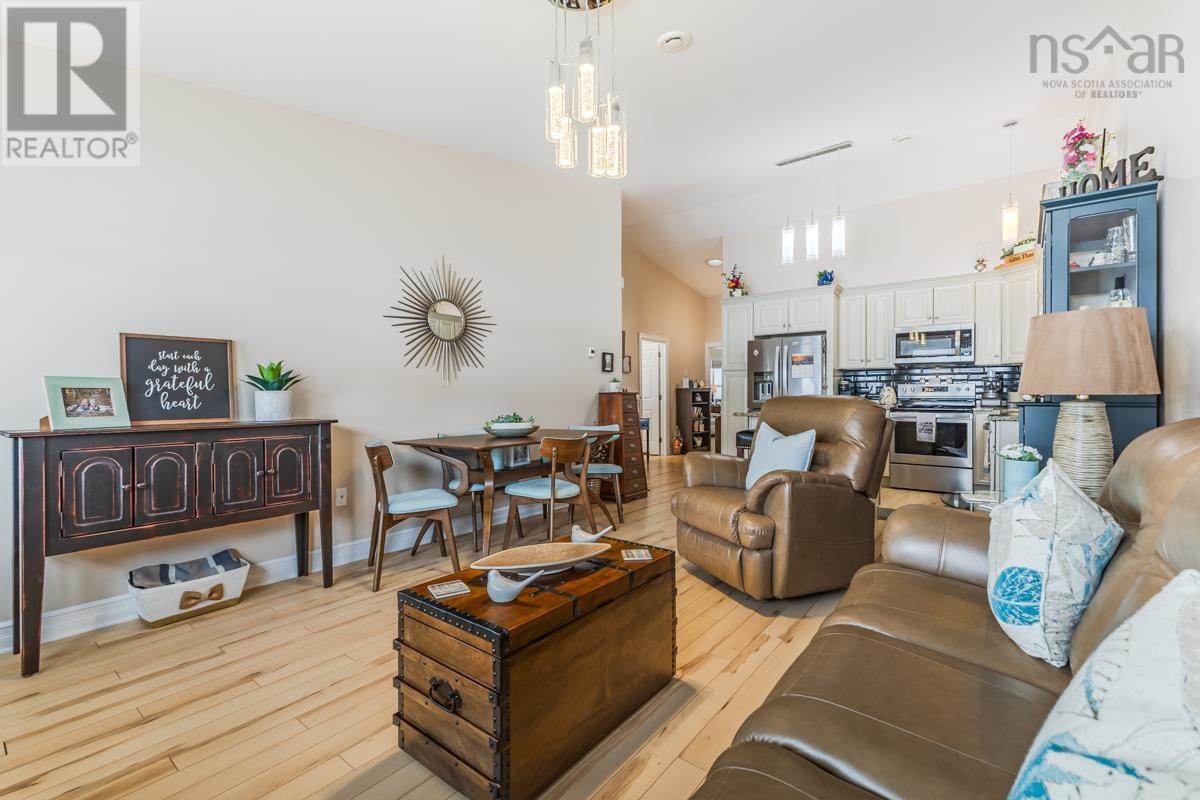 Property 8 of 38 of 30 COVINGTON Place