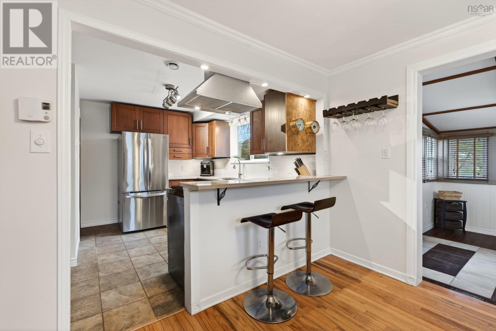 Property 14 of 46 of 16 Wilcot Lane