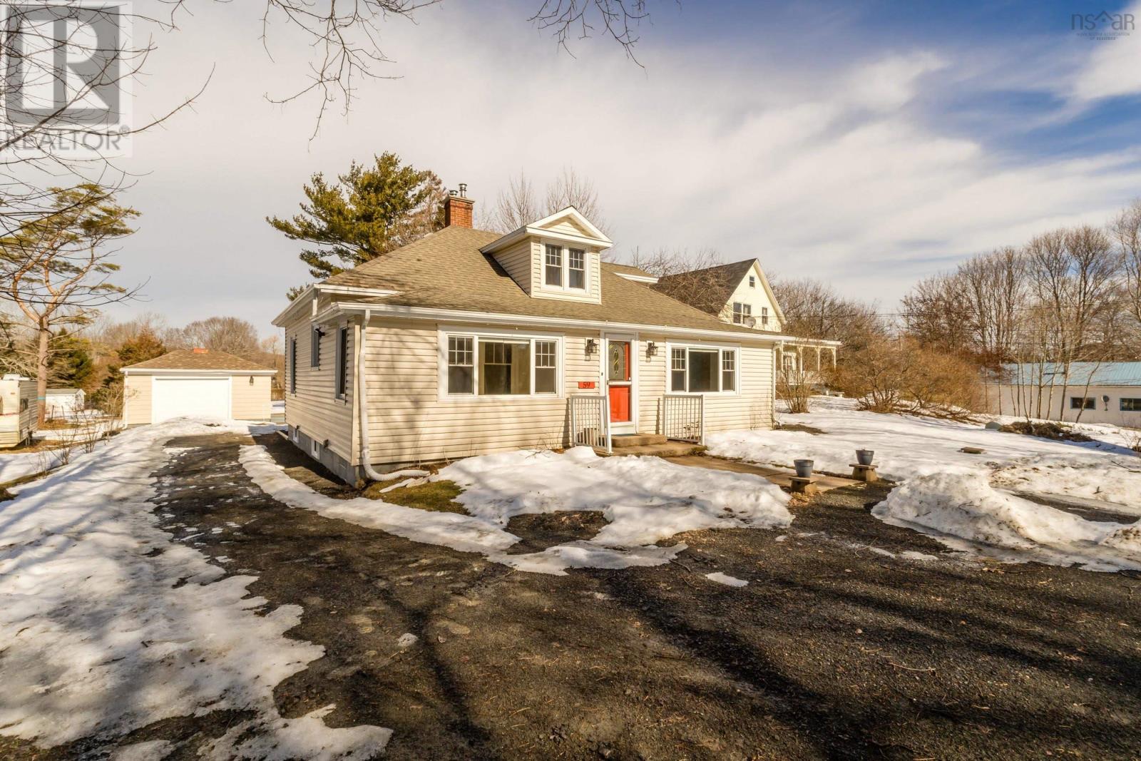 Property 2 of 50 of 59 Highway 201