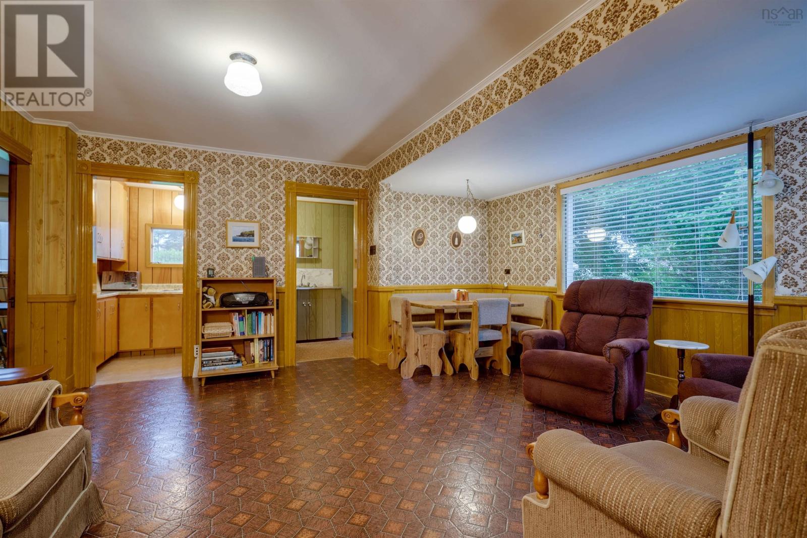 Property 9 of 42 of 3144 Highway 217