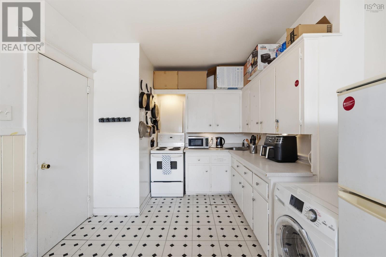 Property 8 of 30 of 3 1034 Barrington Street