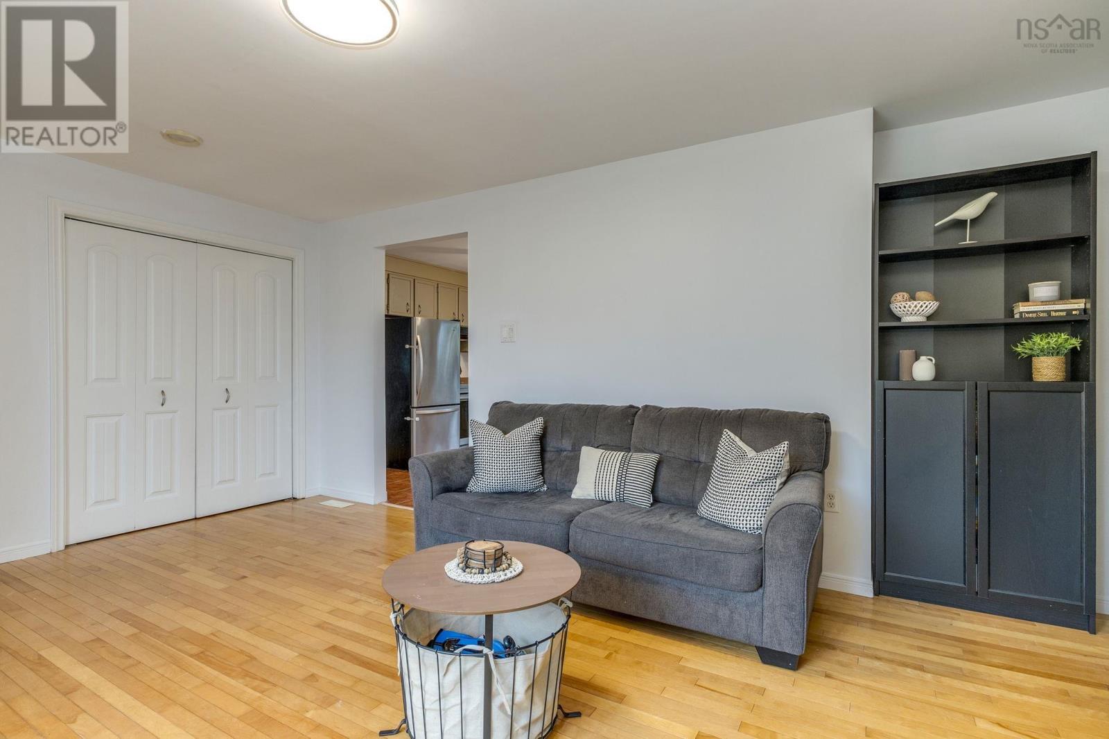 Property 7 of 44 of 104 Orchard Drive