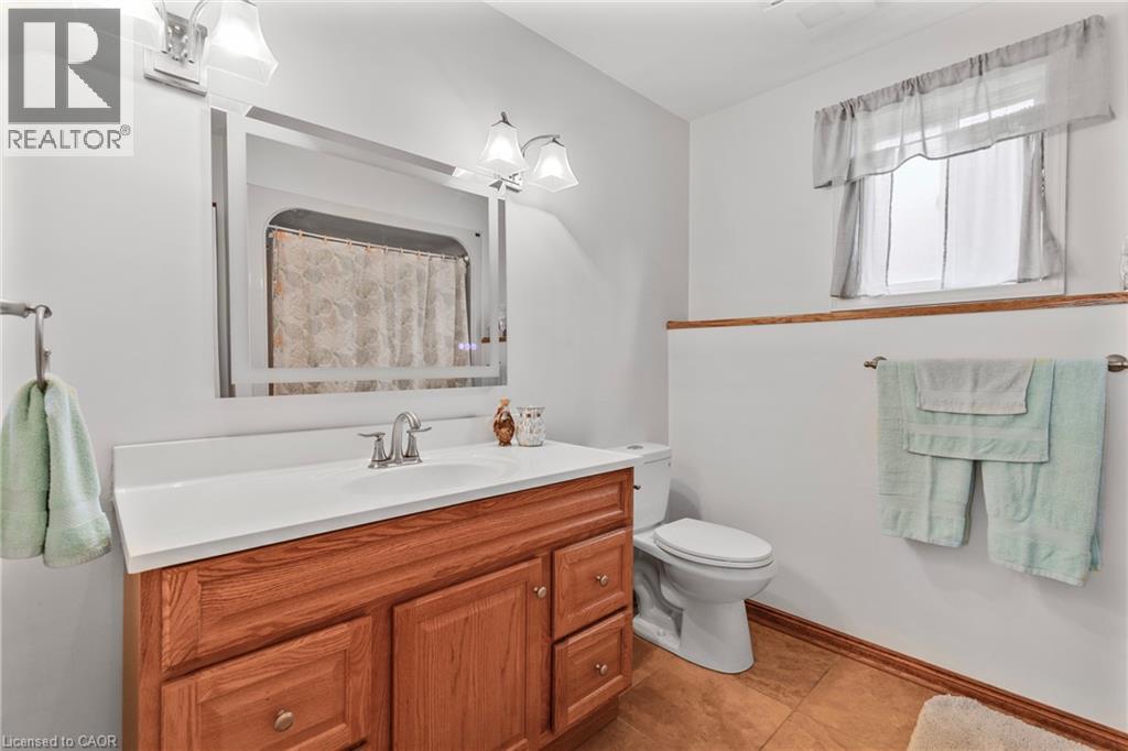 46 FOXHILL Crescent - 23