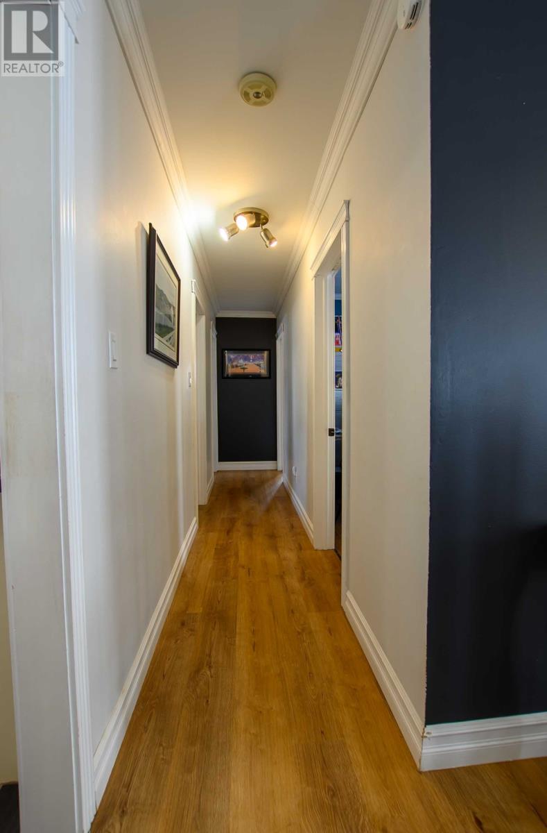 401 Lakeside Drive — photo 19