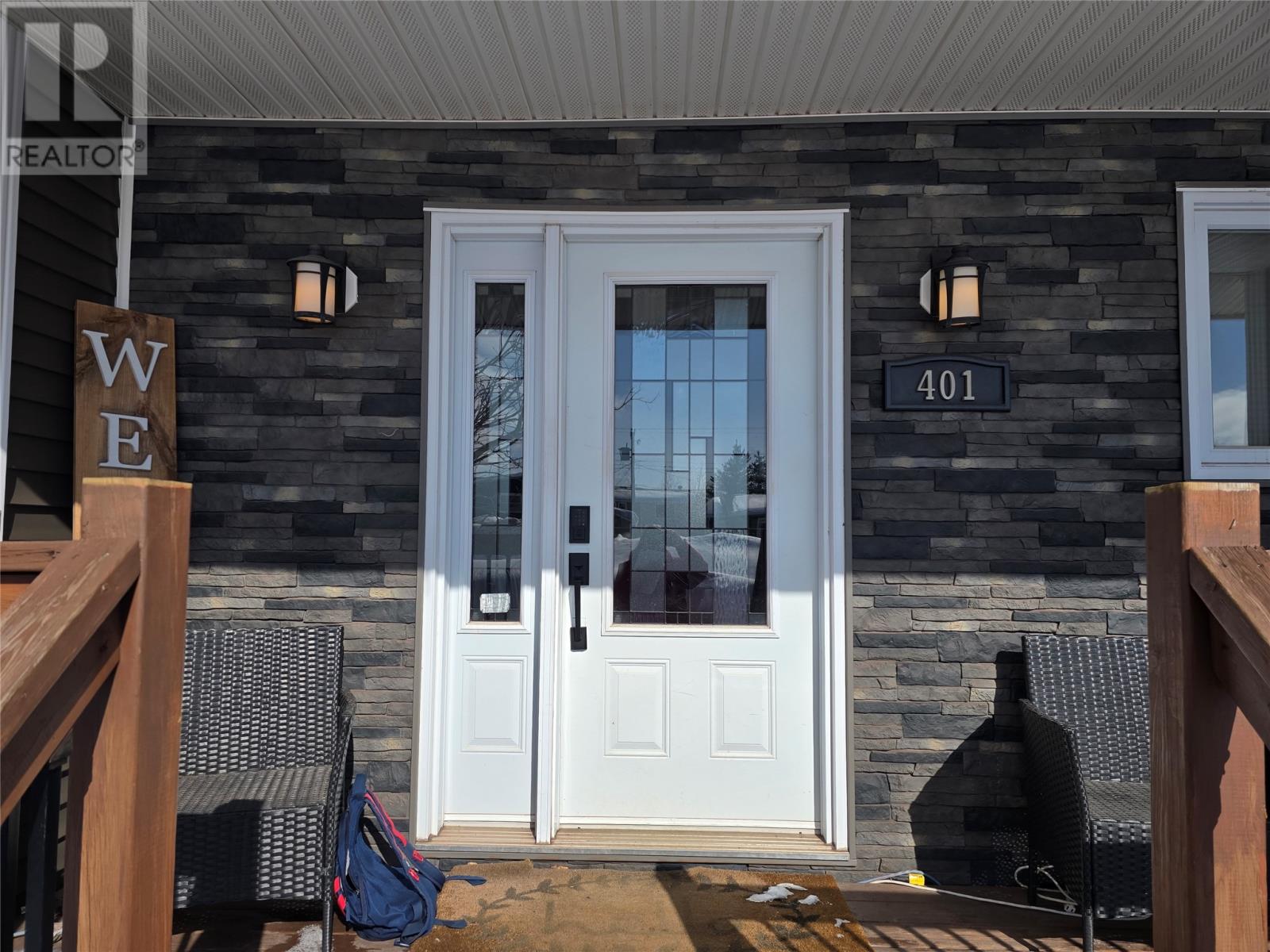 401 Lakeside Drive — photo 5