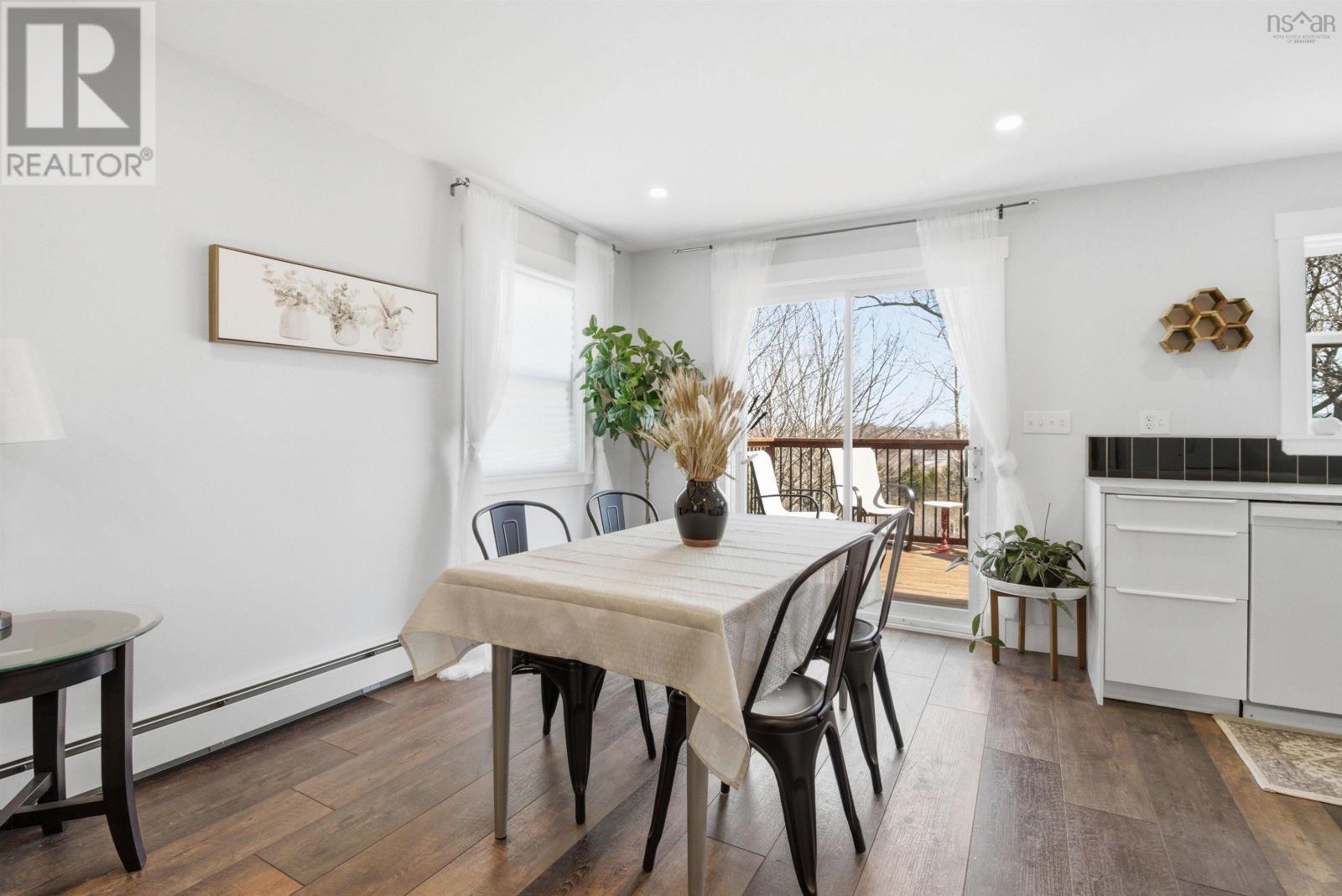 Property 16 of 43 of 78 Joffre Street