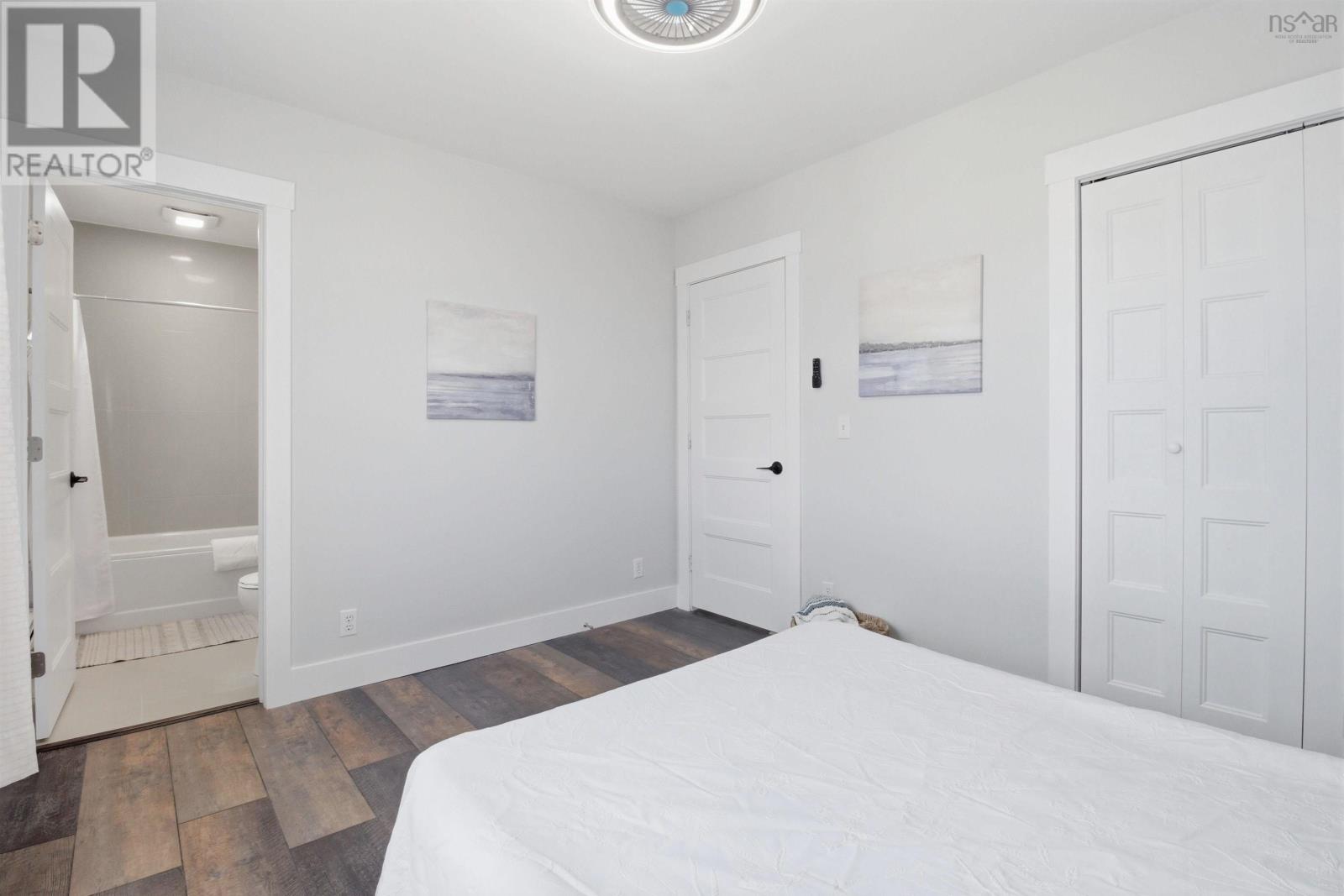 Property 19 of 43 of 78 Joffre Street