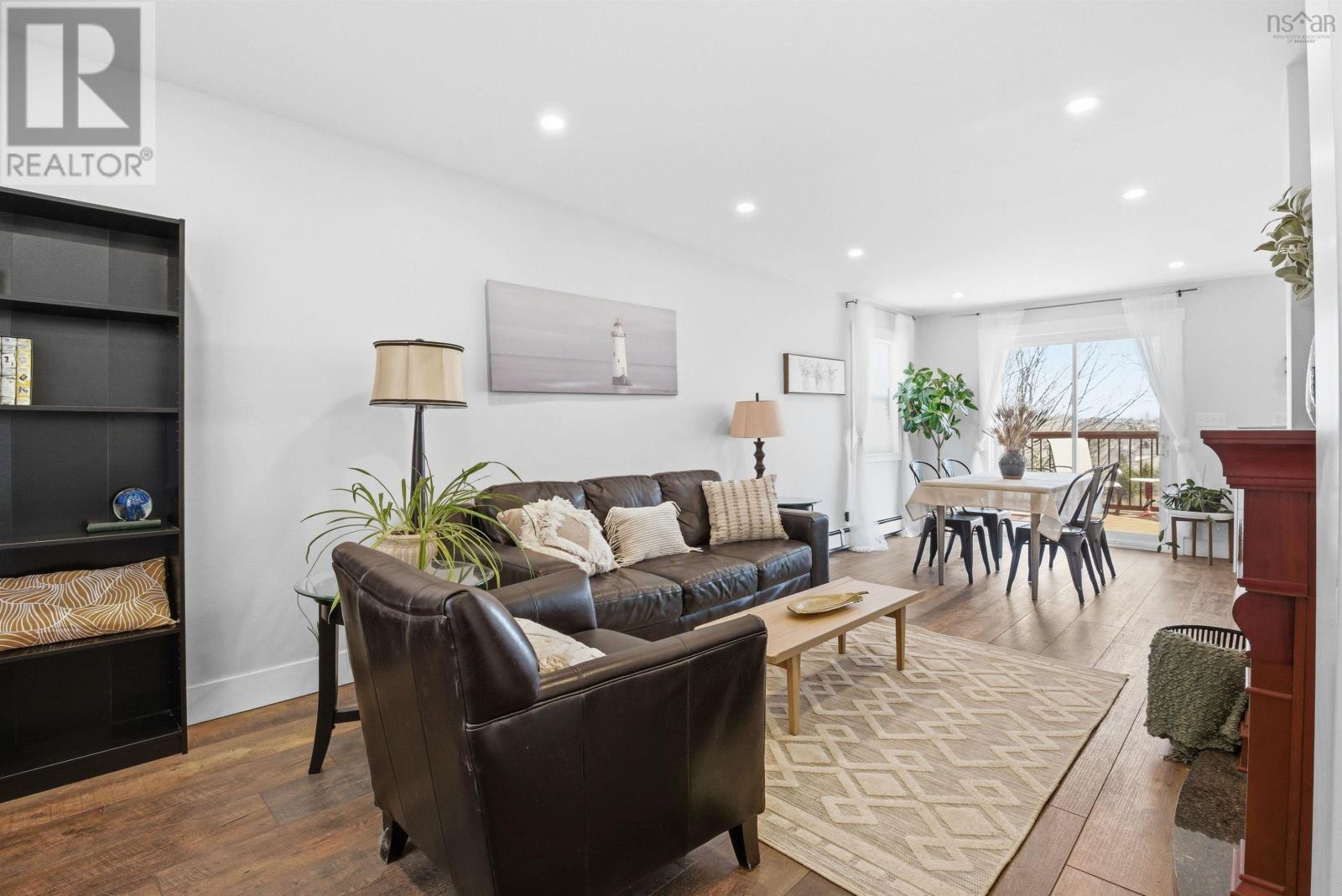 Property 7 of 43 of 78 Joffre Street