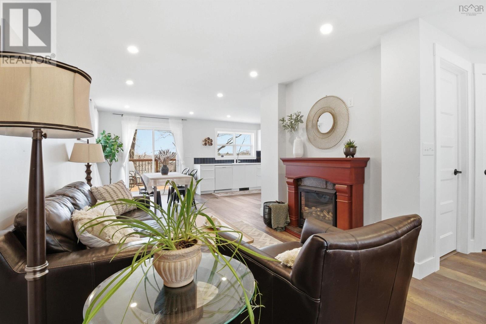 Property 8 of 43 of 78 Joffre Street