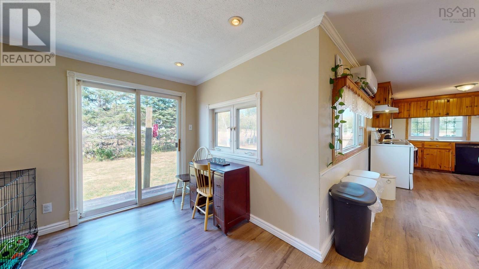 Property 23 of 46 of 1477 Lakewood Road