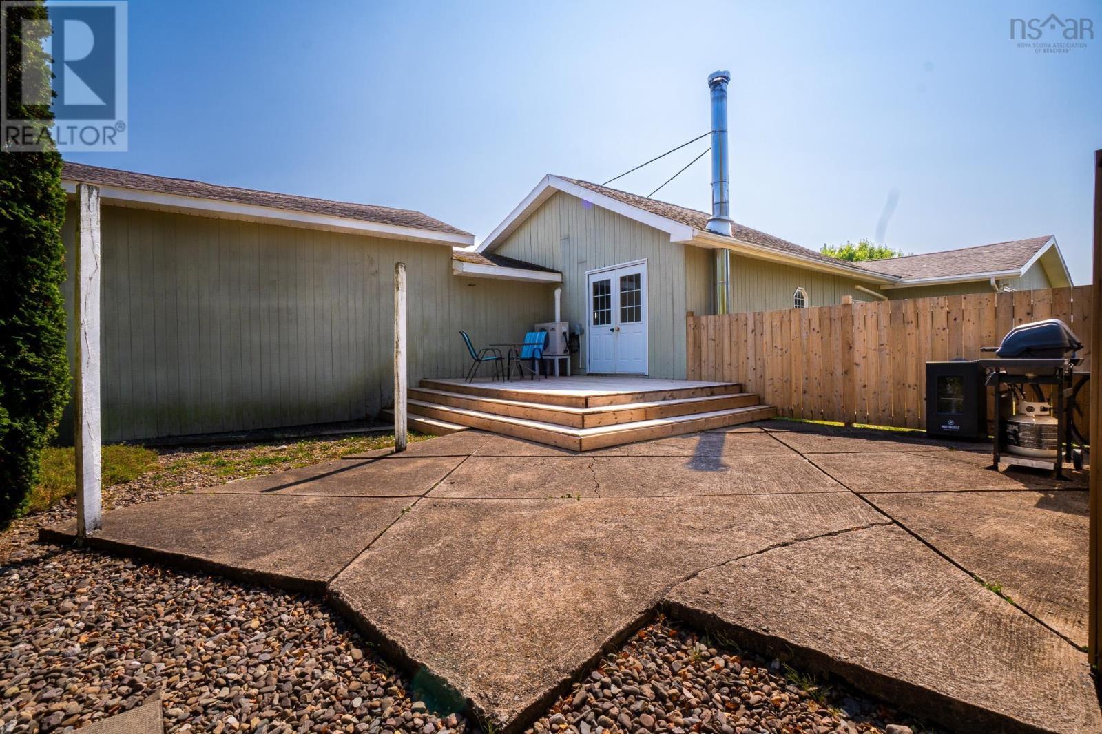 Property 7 of 46 of 1477 Lakewood Road