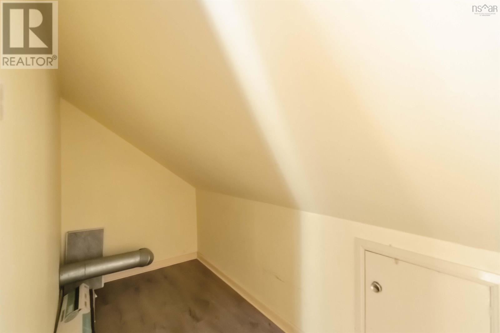 Property 21 of 32 of 363 Canaan Avenue