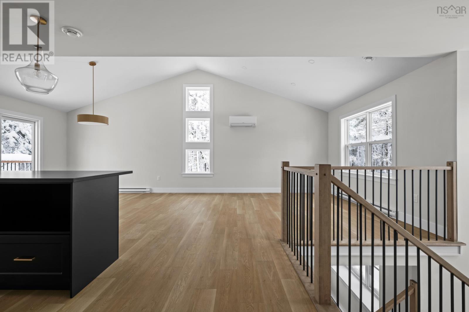 Property 8 of 46 of Lot 403 305 Everwood Avenue