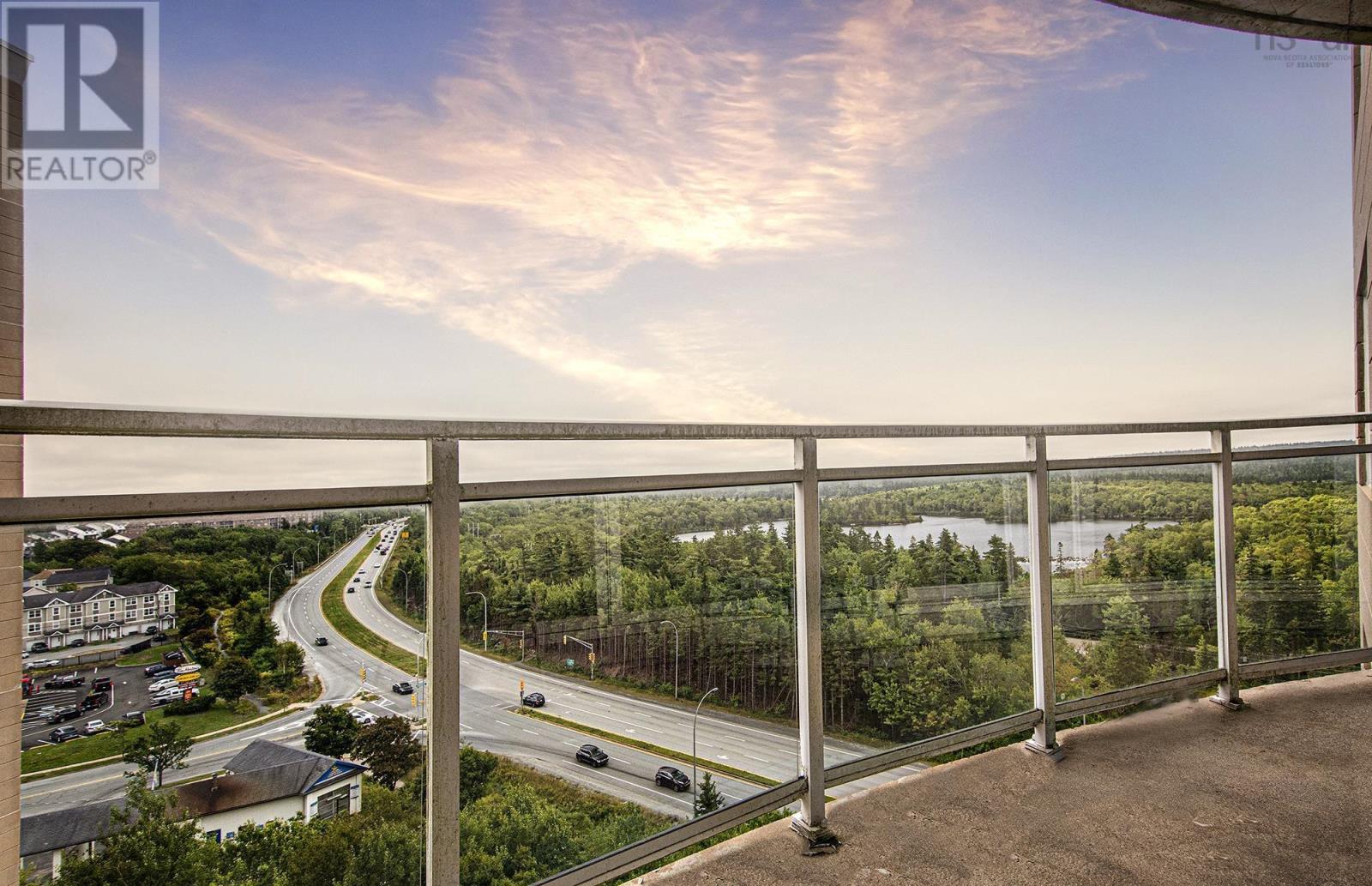 Property 24 of 30 of 910 60 Walter Havill Drive