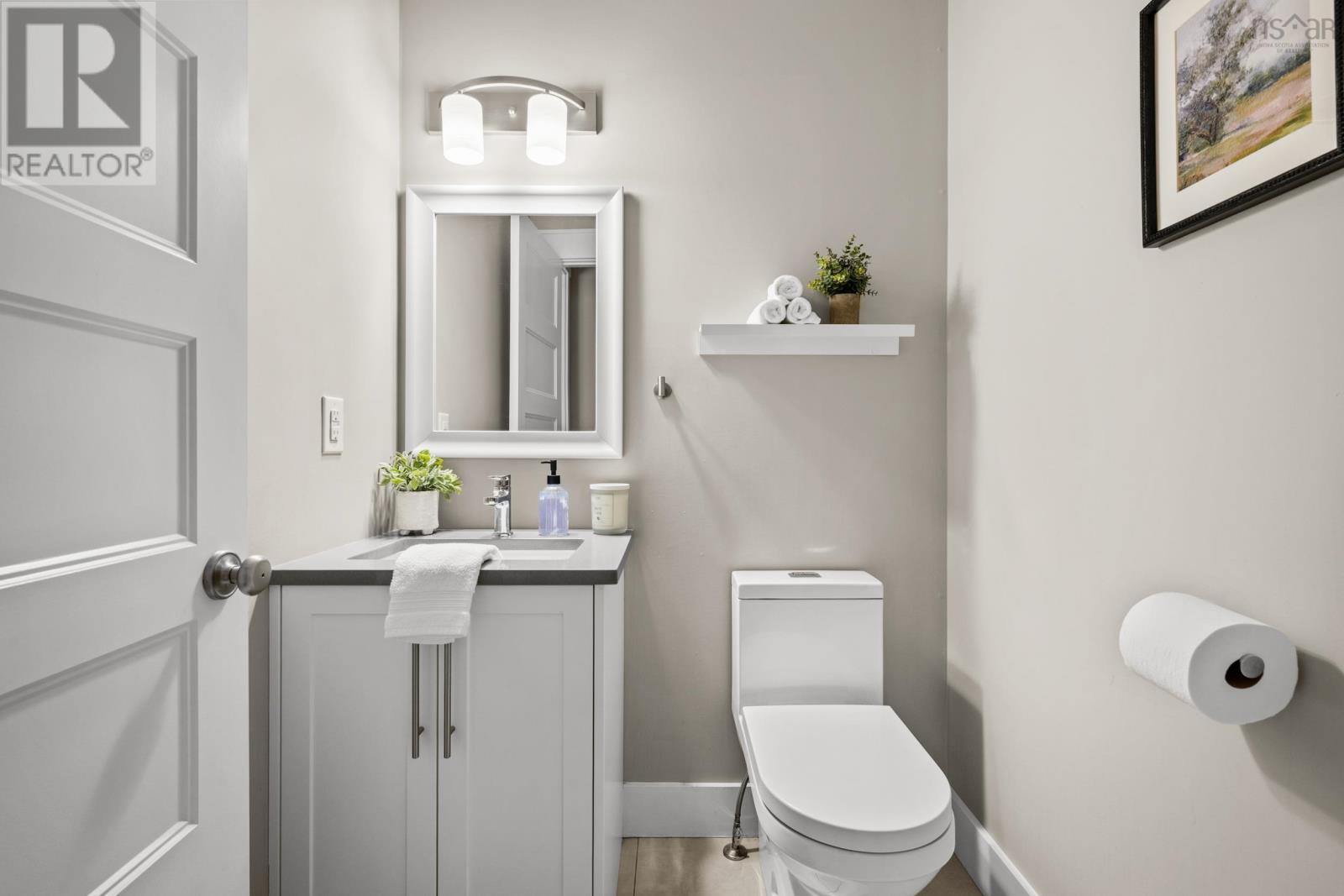 Property 18 of 47 of 53 Hollyhock Way