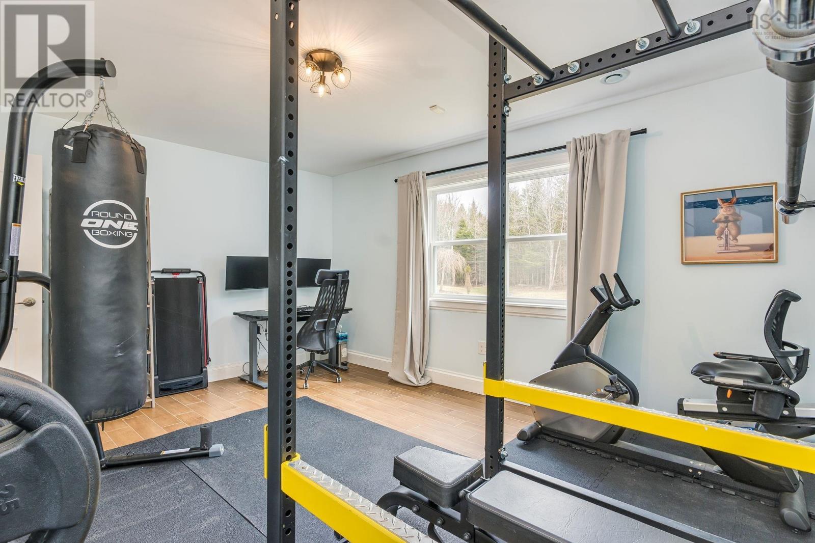 Property 33 of 45 of 86 Sloane Court