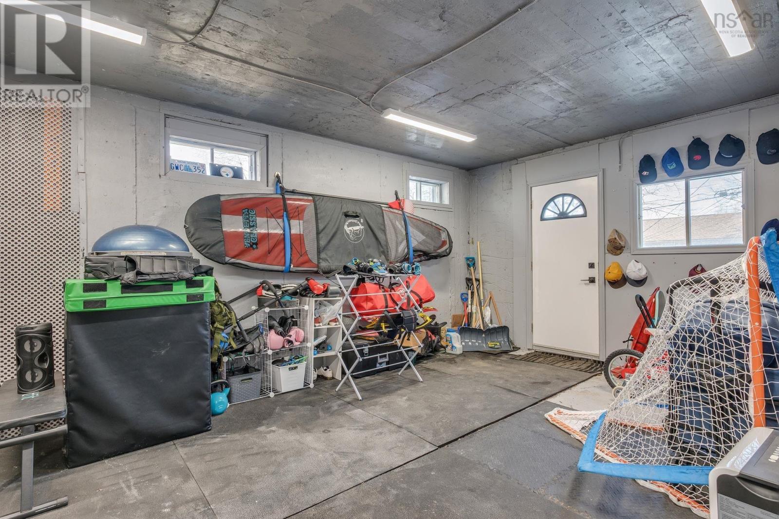 Property 36 of 50 of 3160 Veith Street